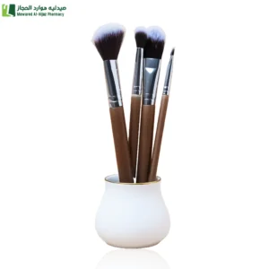 ريل بيوتي 130 مجموعة فرشاة مكياج بيد خشبية شعيرات ناعمة توفر تطبيق سلس.