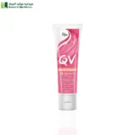 كيوڤي كريم مرطب لليدين مع واقي شمس +SPF15 يوفر ترطيبًا يدوم ويحمي البشرة من الجفاف وأشعة الشمس